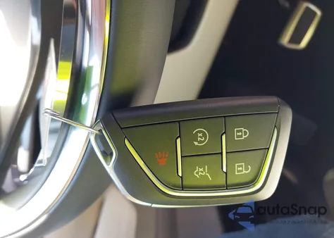 2026 Cadillac Vistiq Luxury z USA, uszkodzony, nr VIN 1GYC3KMLXTZ701319